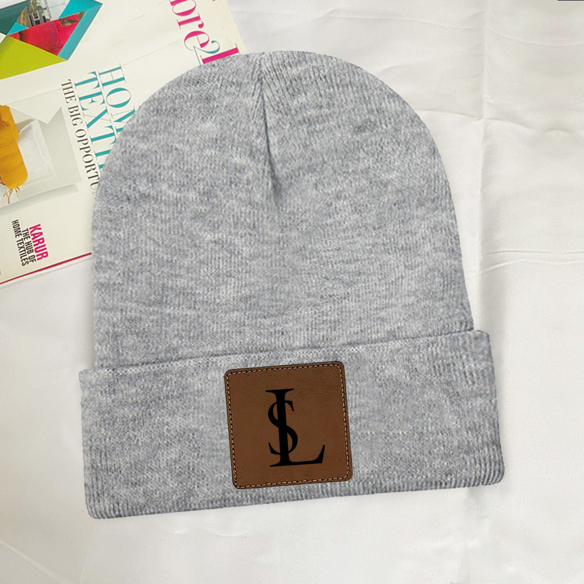 Accessoar- Stickad Mössa