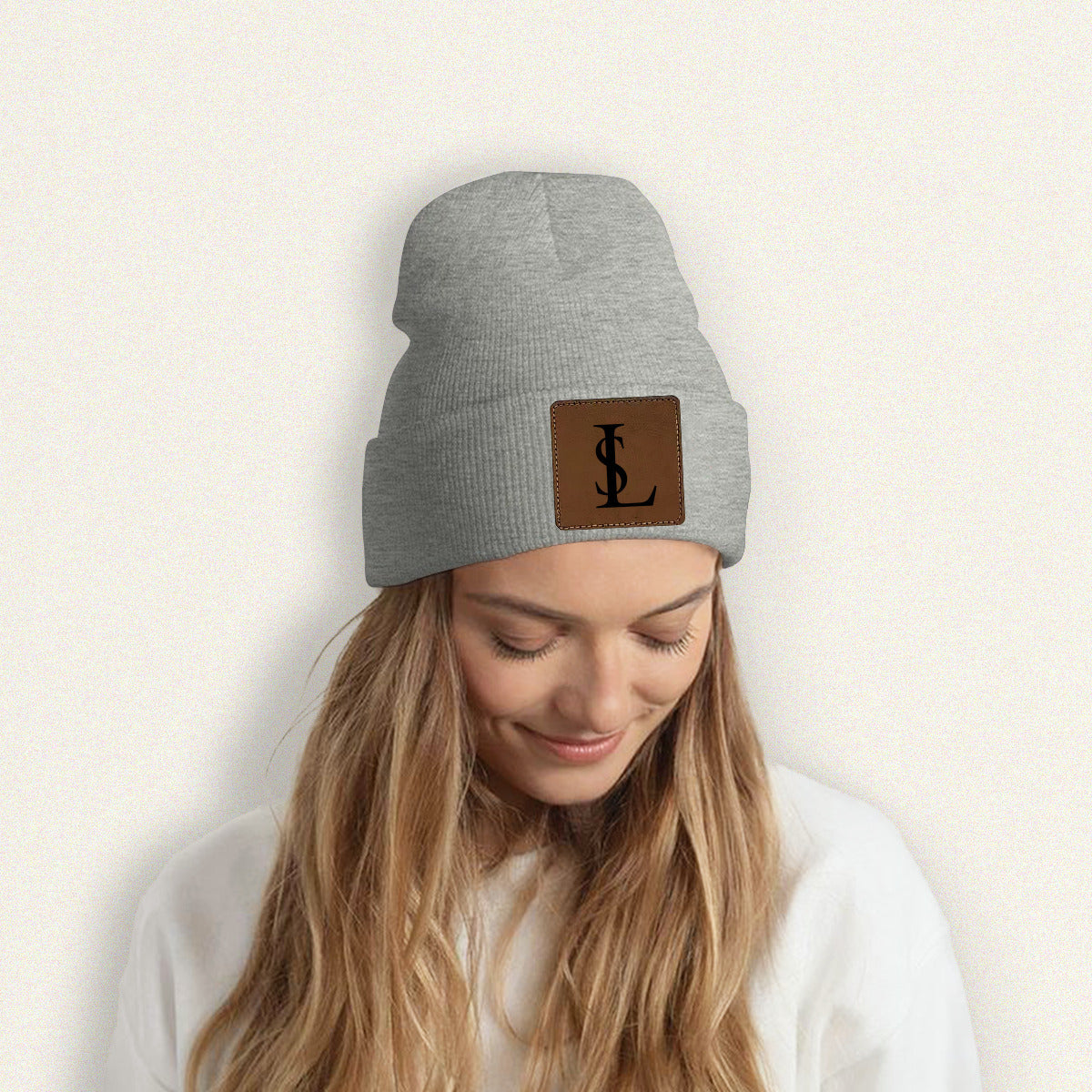 Accessoar- Stickad Mössa